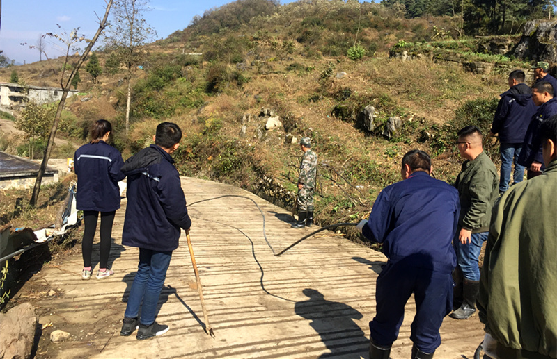 1512113355886921.jpg 1512113355886921.jpg